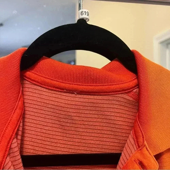 619 Men’s Lululemon Orange and Red Ombré Polo - Picture 2 of 4